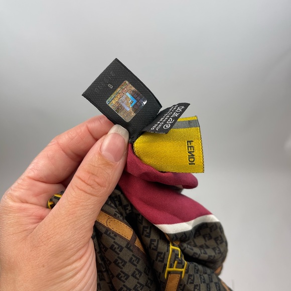 Fendi FF Logo Sill Scarf Bandana Twill - Picture 4 of 4